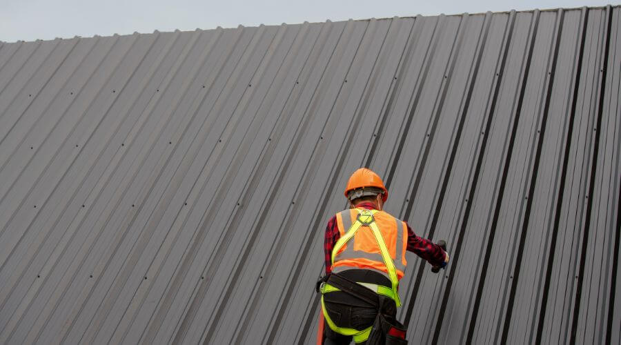 Expert Emergency Roof Repairs services in Nokomis, IL